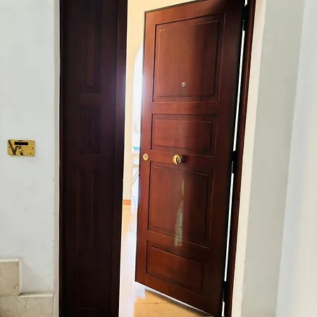 Zuppetta Urban Station Apartament