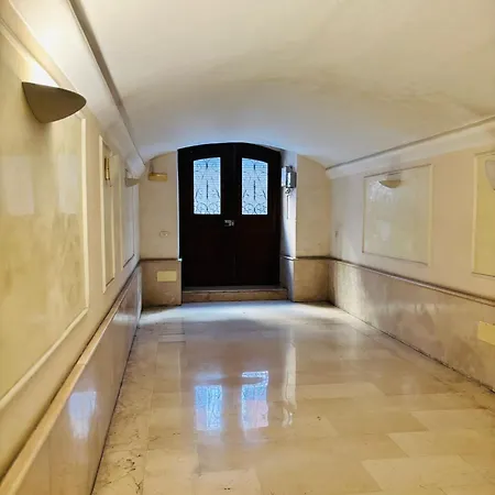 Zuppetta Urban Station Apartment Bari