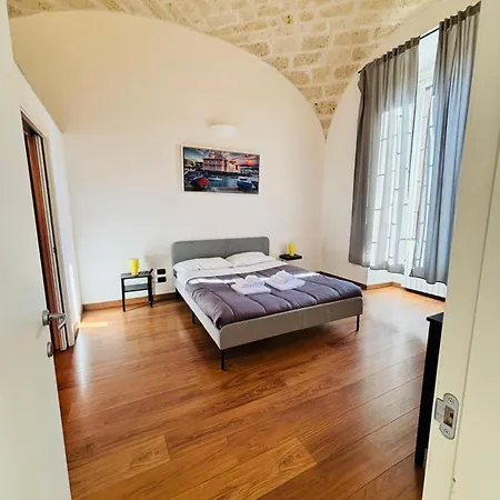 Zuppetta Urban Station Apartment